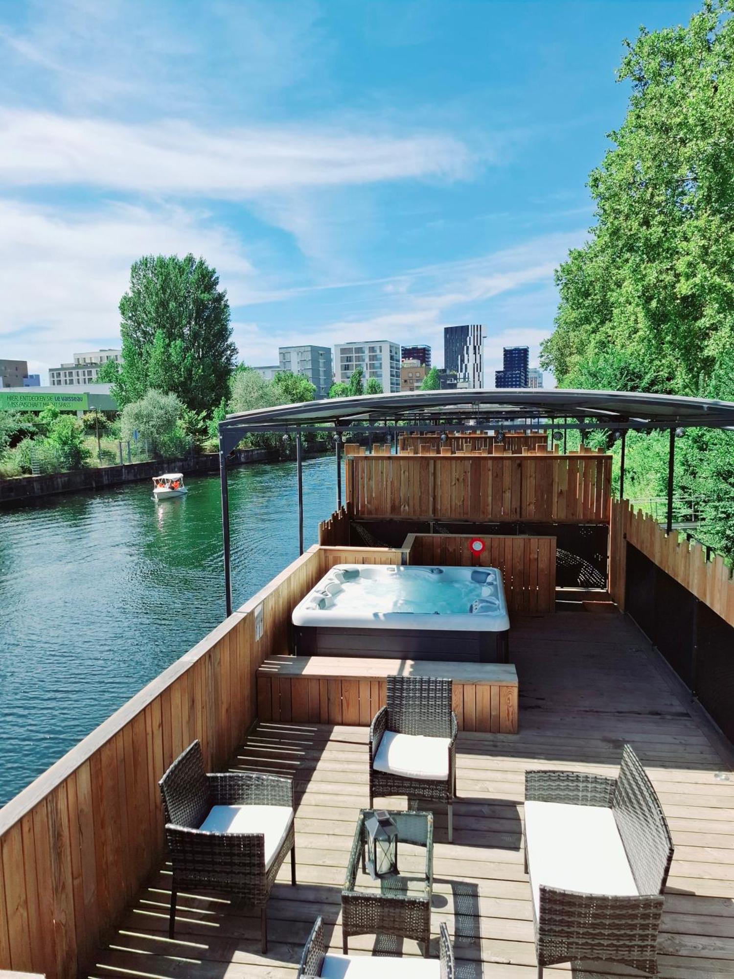 La Peniche De Fabrice Avec Jacuzzi Privatif Estrasburgo Exterior foto